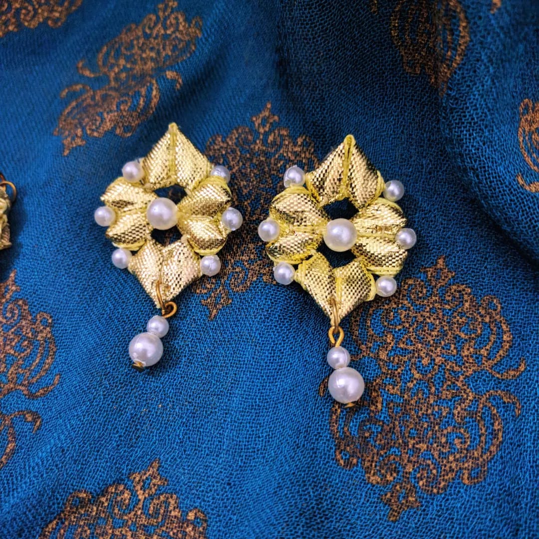Handmade gota craft detail